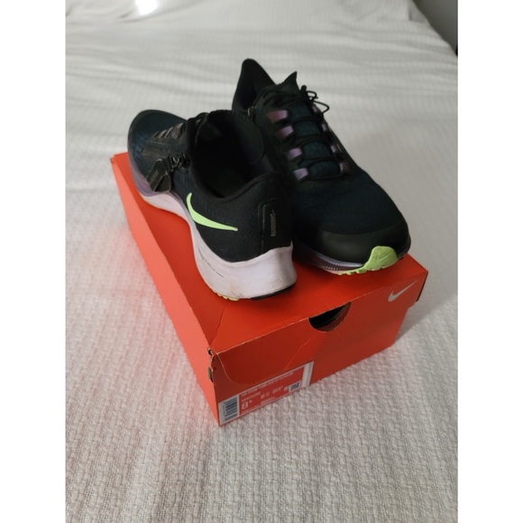 Men’s Nike Air Zoom Pegasus 37 Flyease - Picture 3 of 5